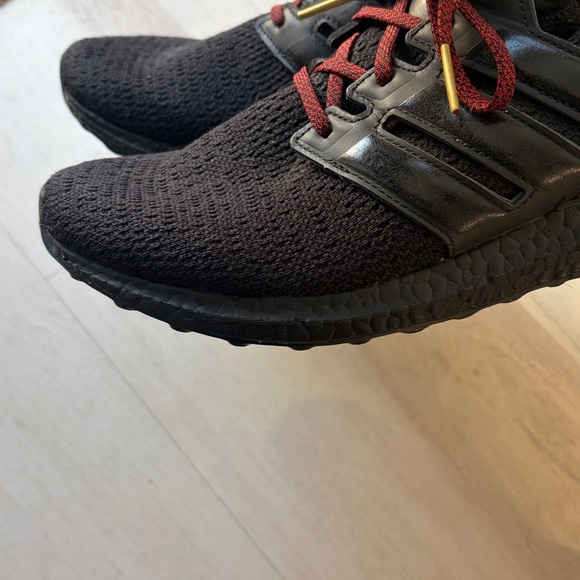 adidas ultraboost dna red black mens sz 11.5 - Picture 16 of 16